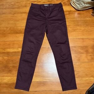 Levi Denizen High Rise Ankle Skinny Jean in Purple, Size 28